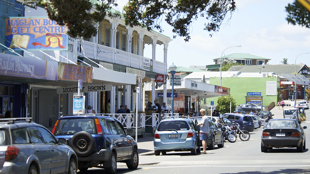 Raglan main street