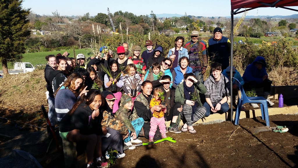 Taupiri Youth community planting day - 16x9 crop Taupiri Youth community planting day - 16x9 crop