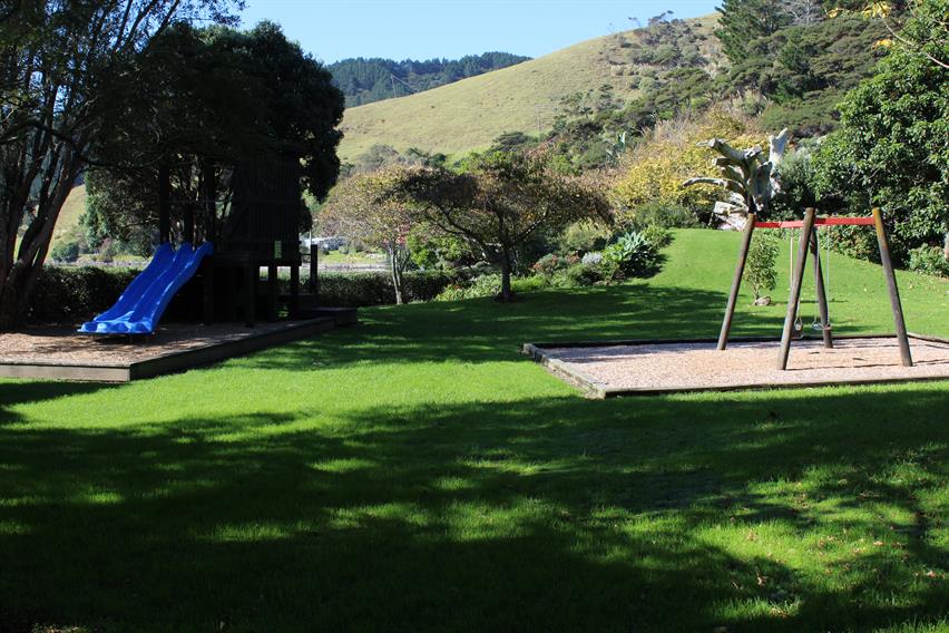 Port Waikato - Cobourne Reserve playground